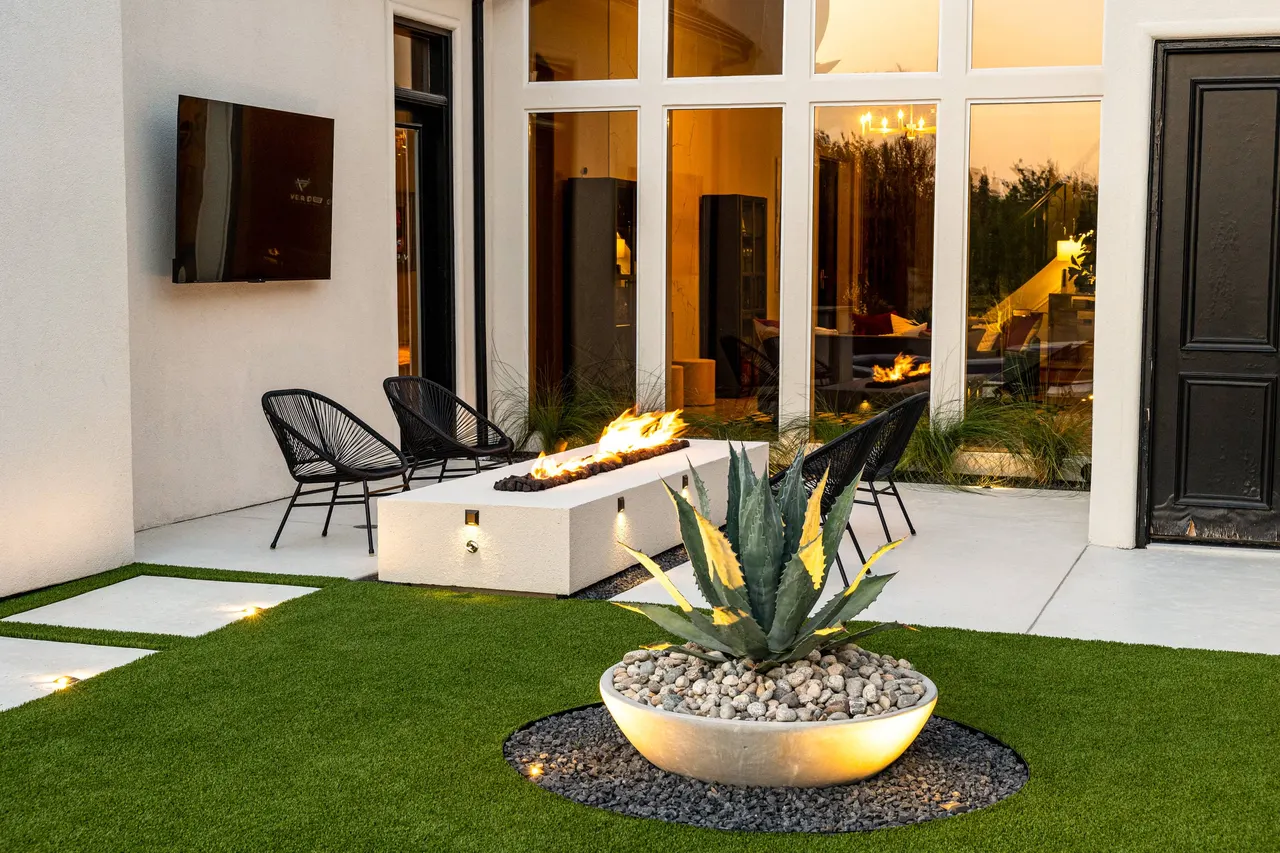 Landscapes by Verde Outdoors (photo 2)