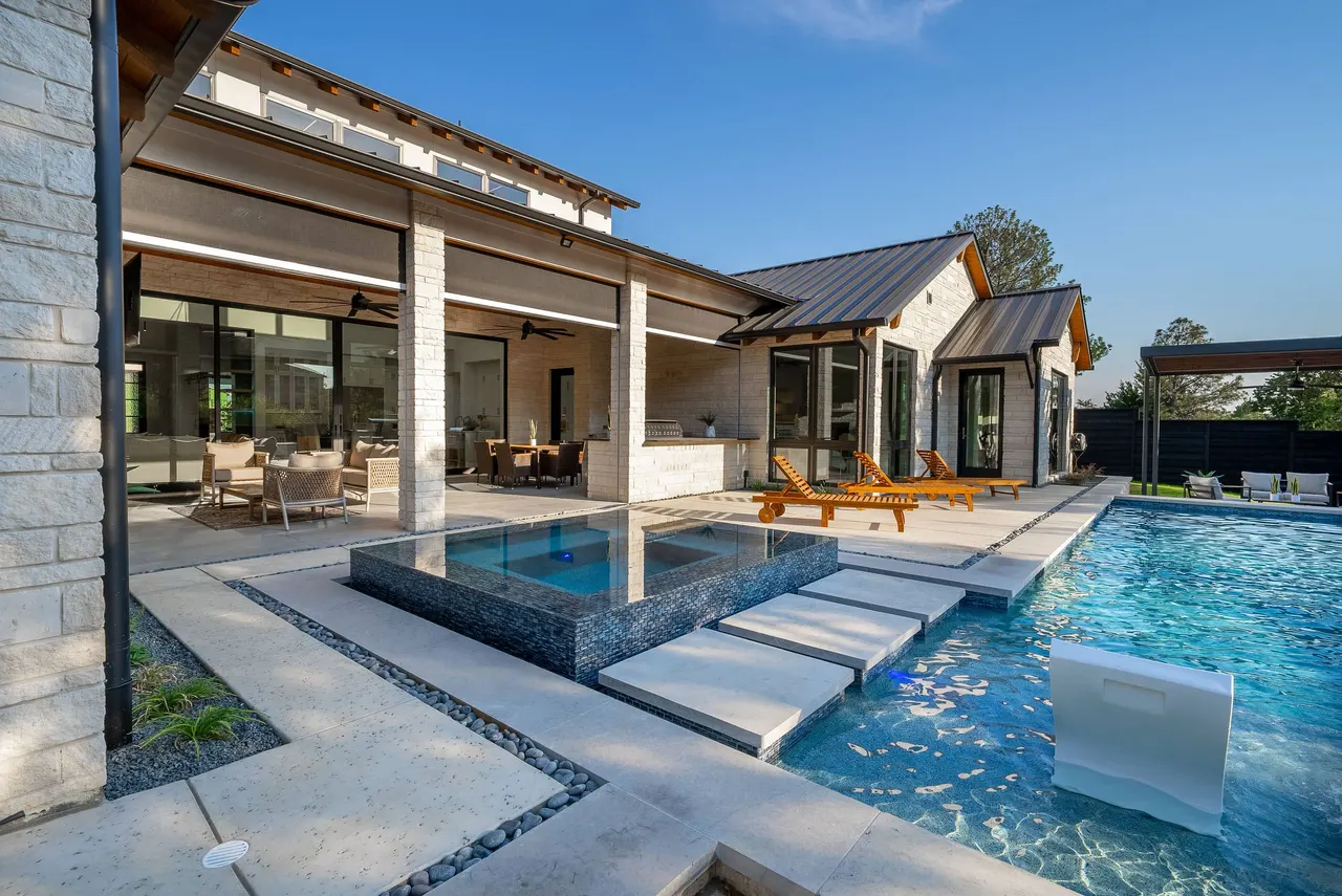 New Pool Construction by Verde Outdoors (photo 7)