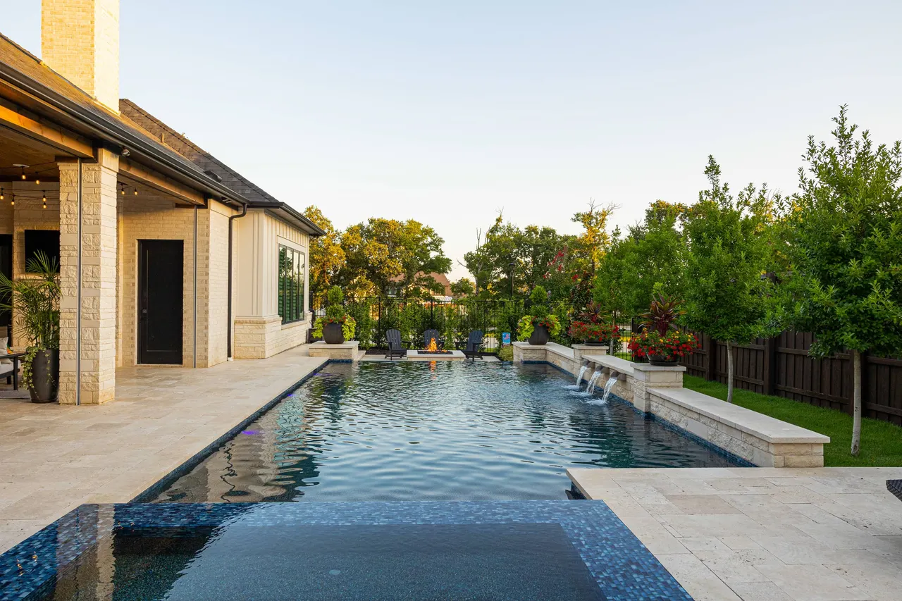 Swimming Pools by Verde Outdoors (photo 23)