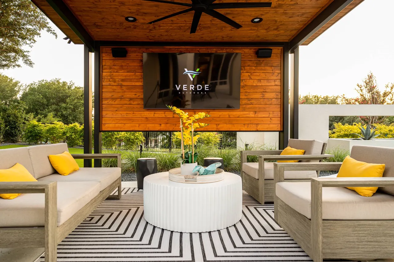 Structures & Cabanas by Verde Outdoors