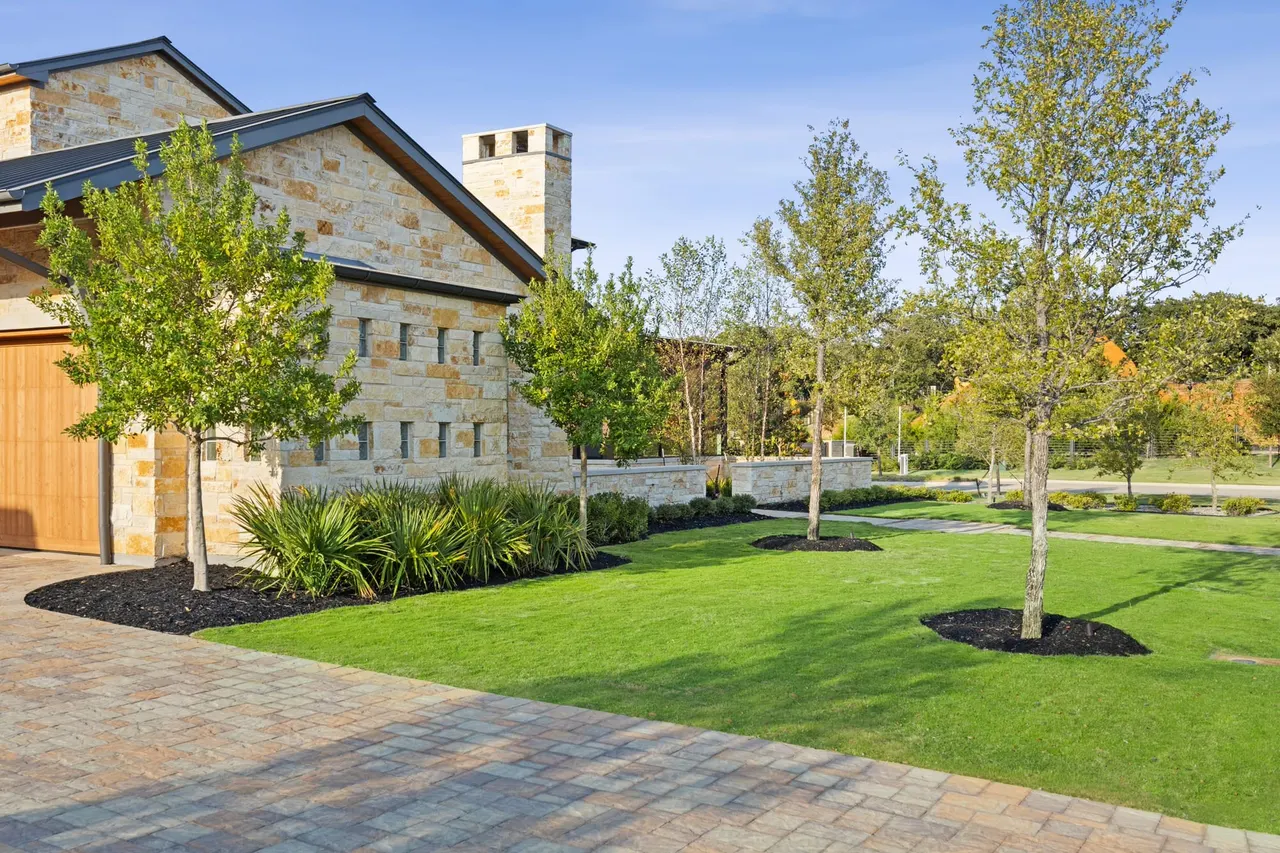 Landscapes by Verde Outdoors (photo 13)