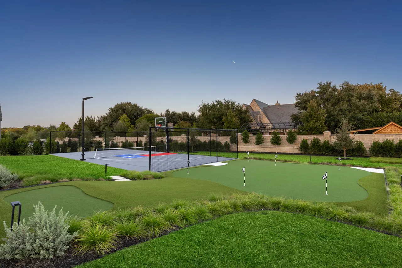 Putting Greens & Turf by Verde Outdoors