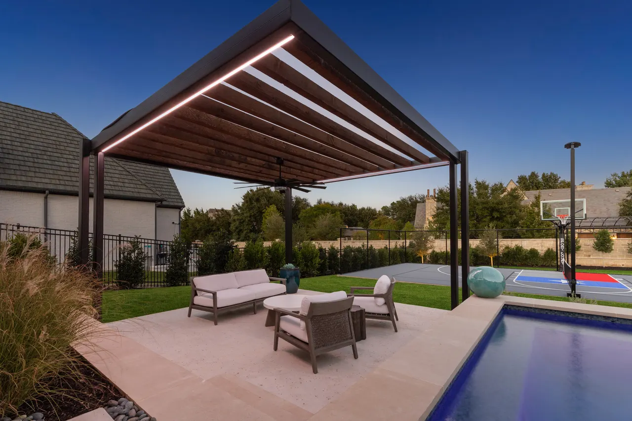 Oak Alley — Sports Retreat — custom pool in Colleyville, TX by Verde Outdoors (photo 12)