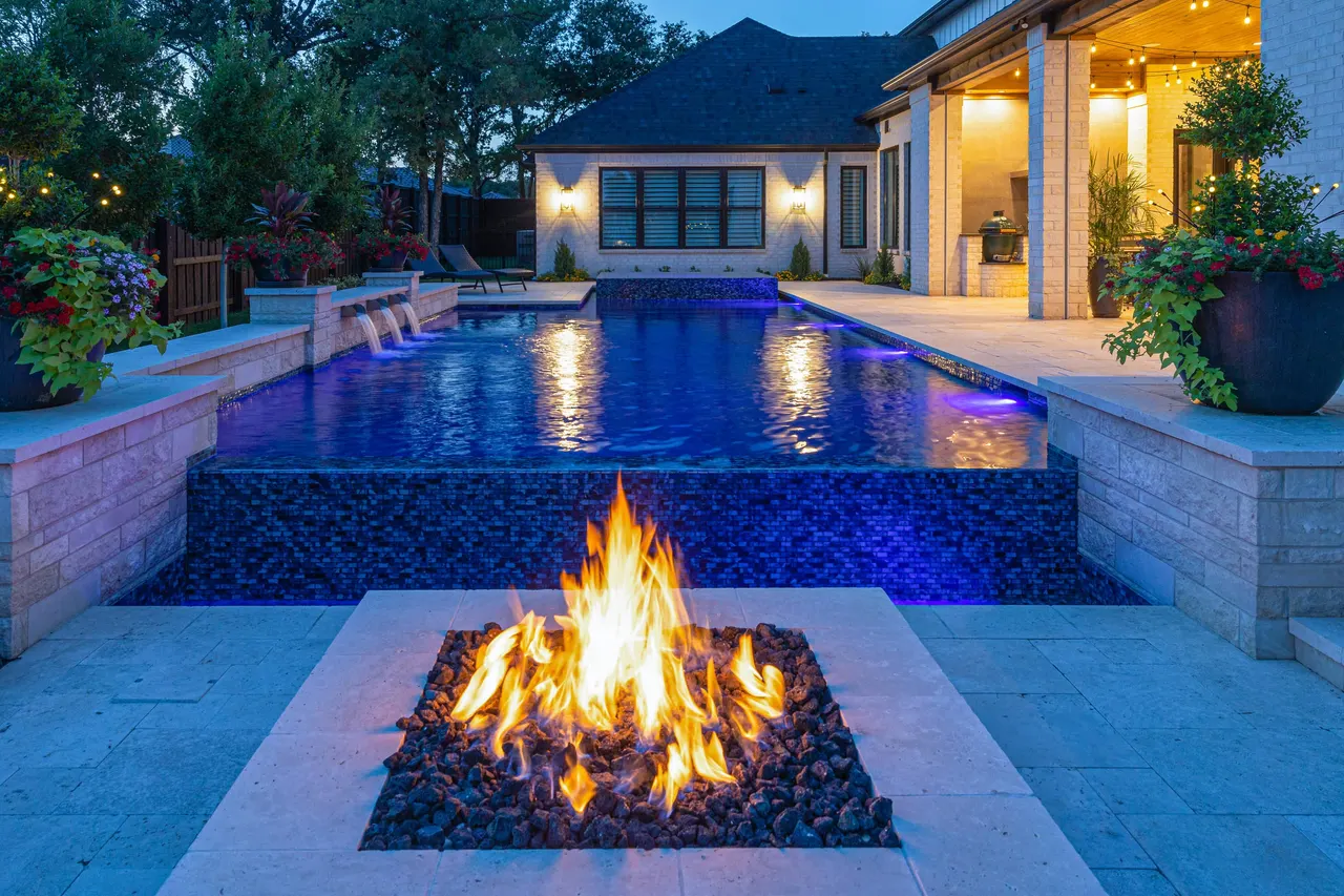 Sawyer Dr — custom pool in Colleyville, TX by Verde Outdoors (photo 8)