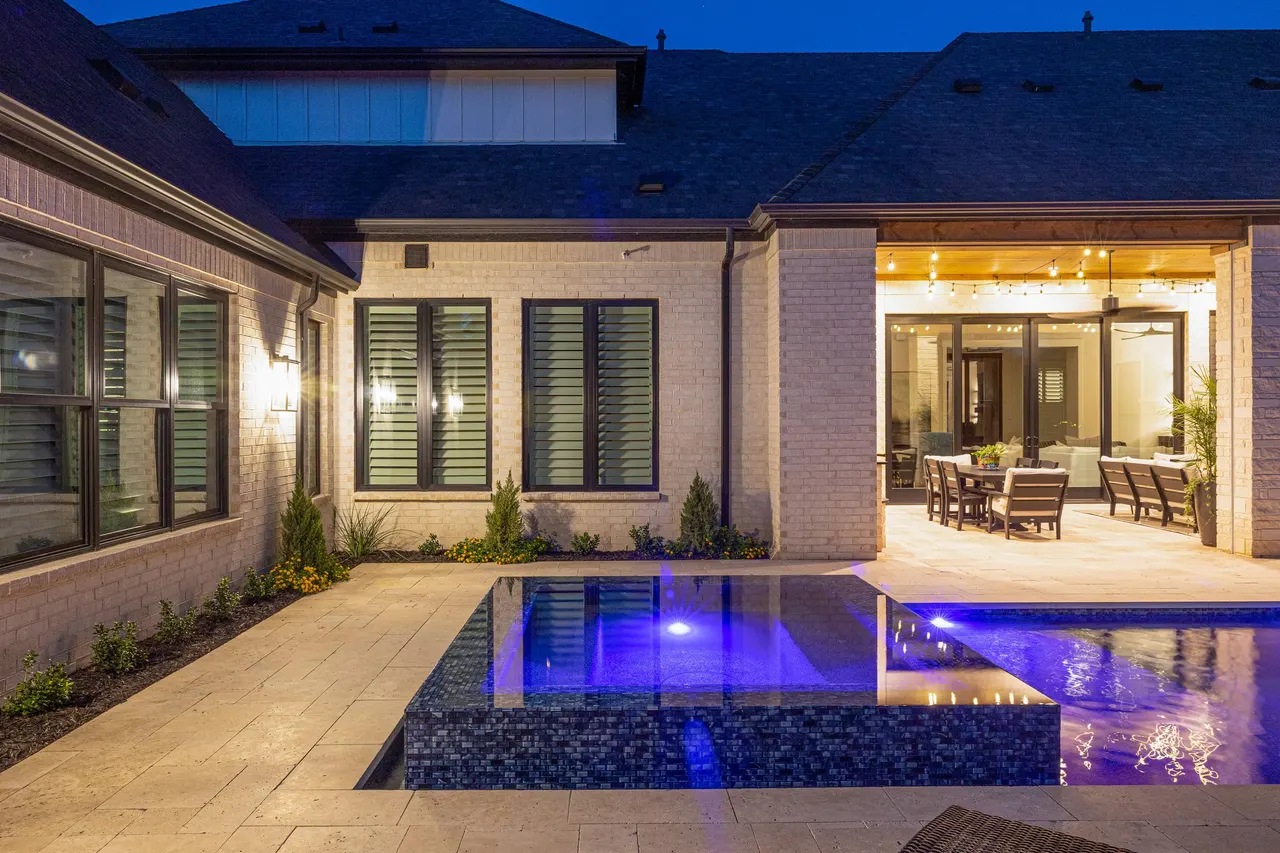 Sawyer Dr — custom pool in Colleyville, TX by Verde Outdoors (photo 10)