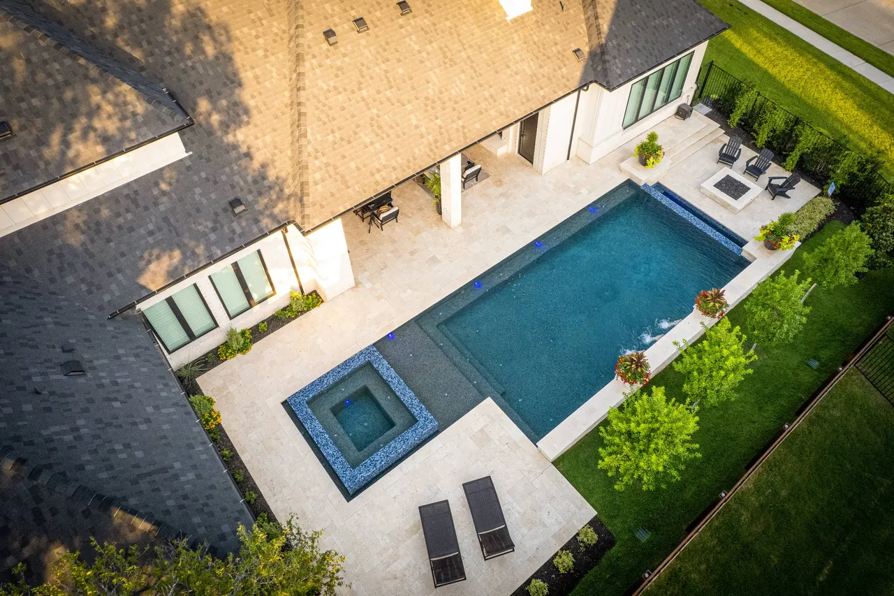 Sawyer Dr — custom pool in Colleyville, TX by Verde Outdoors — aerial view (photo 16)