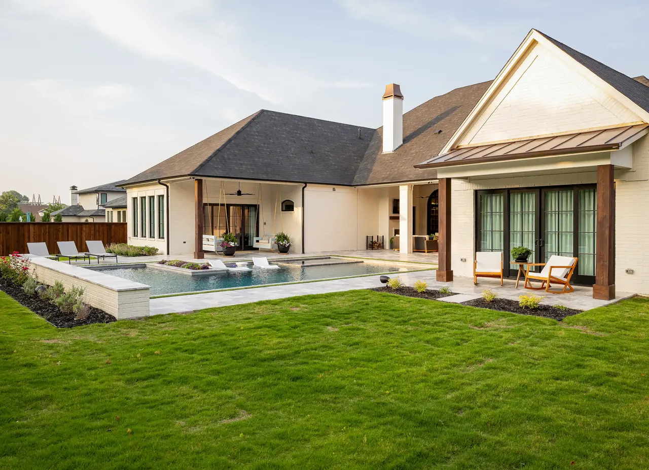 Winnie Dr — custom pool in Colleyville, TX by Verde Outdoors (photo 16)