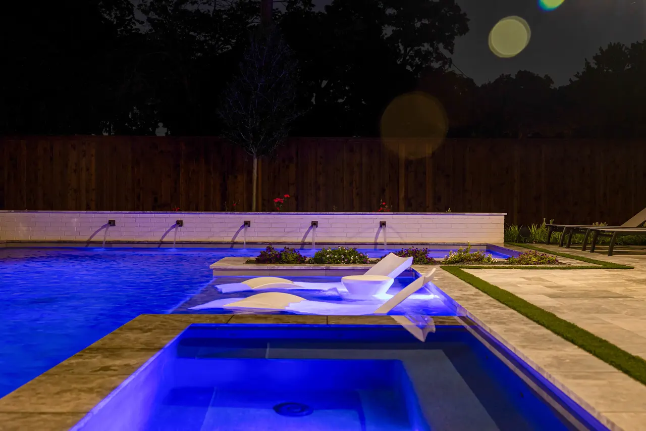 Winnie Dr — custom pool in Colleyville, TX by Verde Outdoors (photo 25)